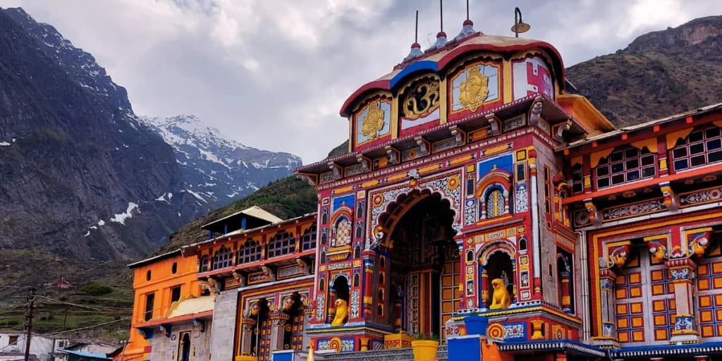 Haridwar to Badrinath Taxi Guide 2026 — Fare, Route, Distance & Char Dham Tips