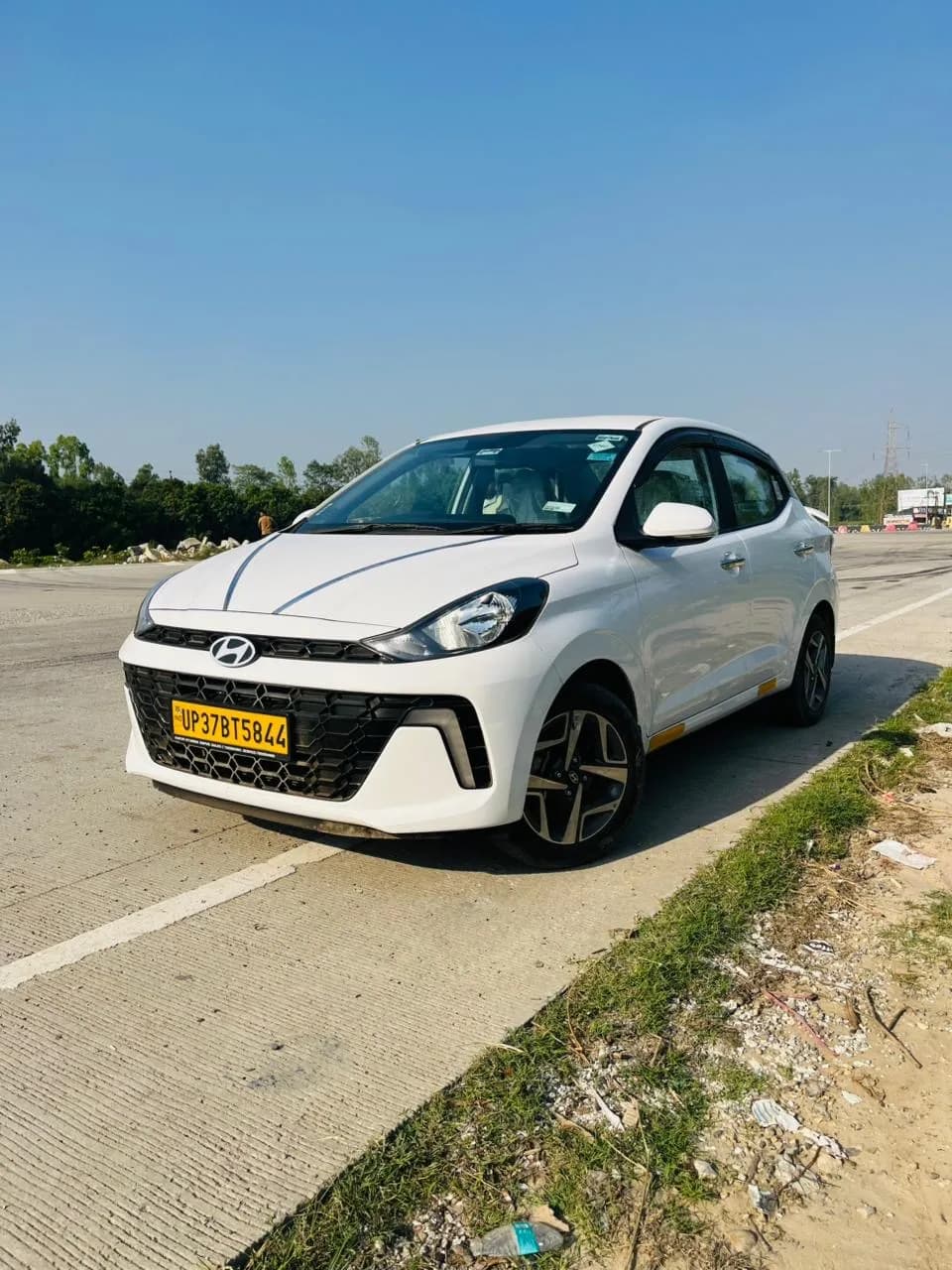 Reliable Swift Dzire for Local Travel