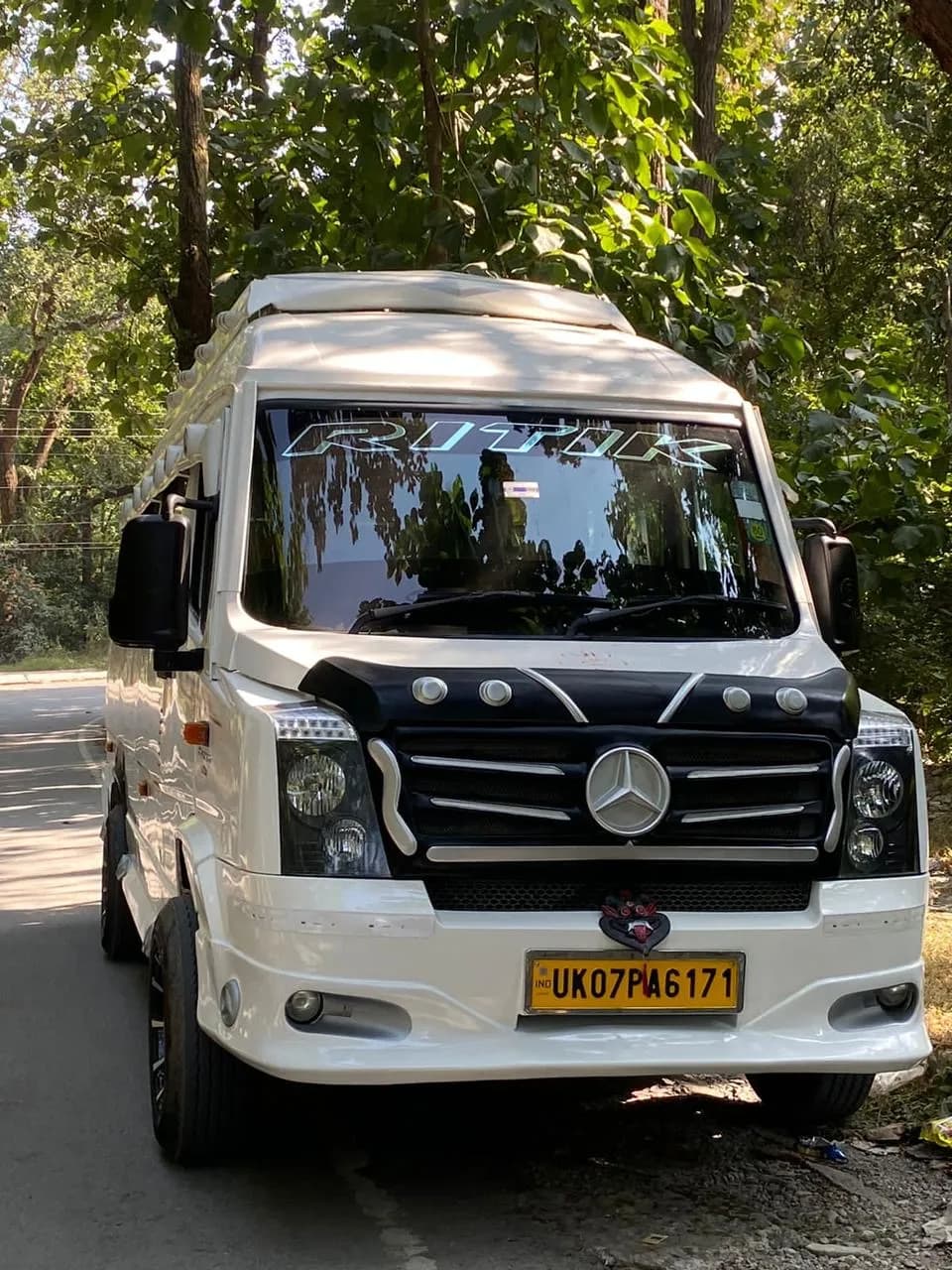 Luxury Group Travel Dehradun